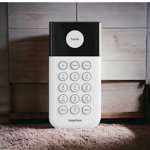 SimpliSafe Wireless Keypad Touch-to-Wake Technology Gently Loved Great Condition